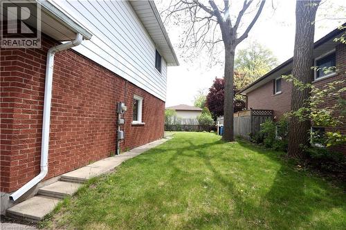 77 Orchard Mill Crescent, Kitchener, ON 