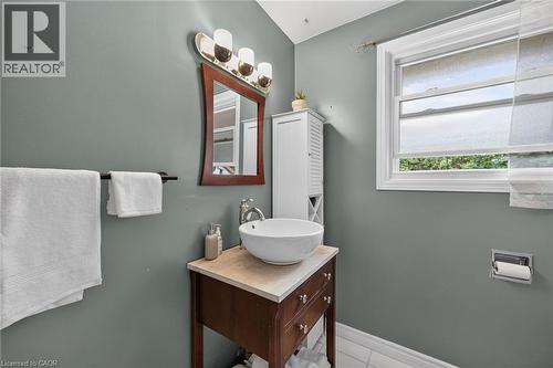 251 Mackenzie Crescent, Caledonia, ON 