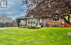 522 ROSMERE STREET Oshawa, ON L1J 5H6