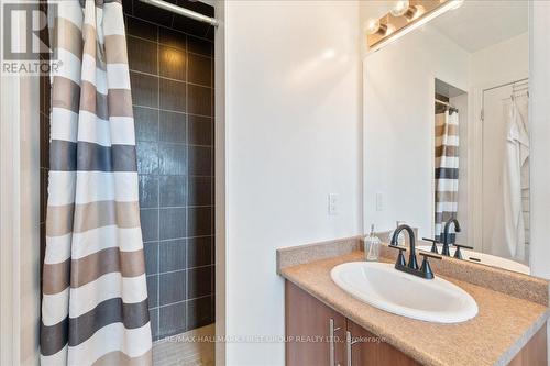 90 Magpie Way, Whitby, ON 