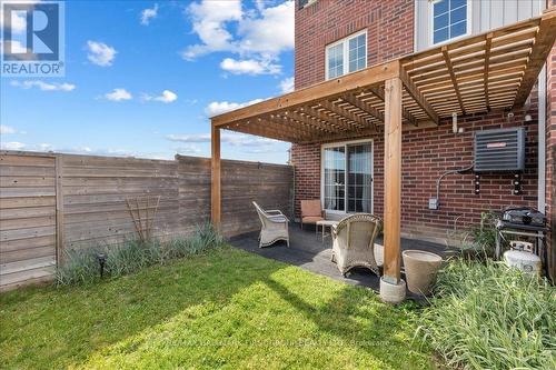 90 Magpie Way, Whitby, ON 