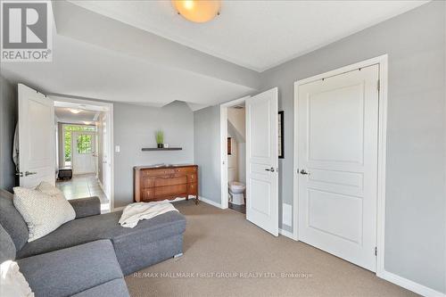 90 Magpie Way, Whitby, ON 