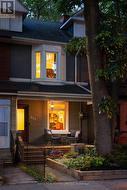 283 BOOTH AVENUE Toronto, ON M4M 2M7