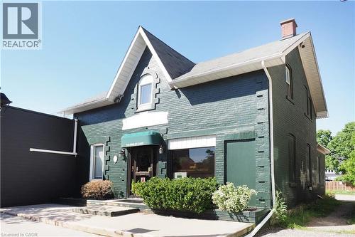 731 King Street E, Cambridge, ON 