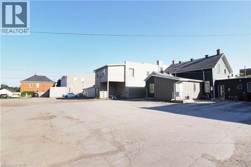 Outdoor building - 731 King Street E, Cambridge, ON 