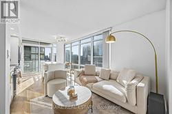 1002 - 4K SPADINA AVENUE Toronto, ON M5V 3Y4