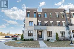 2 KING WILLIAM WAY Clarington (Bowmanville), ON L1C 7E8