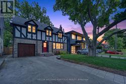 12 GLENADEN AVENUE E Toronto, ON M8Y 2L3