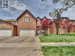 135 GLENN HAWTHORNE BOULEVARD  Mississauga, ON L5R 2K8