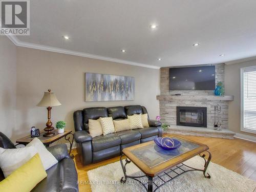 135 Glenn Hawthorne Boulevard, Mississauga, ON 
