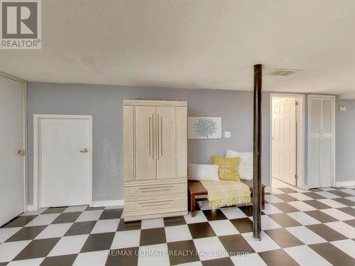 135 Glenn Hawthorne Boulevard, Mississauga, ON 