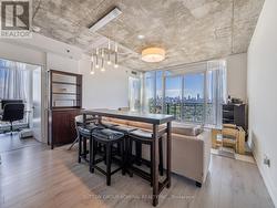 1602 - 20 MINOWAN MIIKAN LANE Toronto, ON M6J 0E5