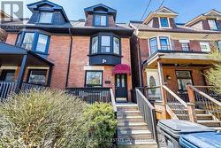 280 ST CLARENS AVENUE Toronto, ON M6H 3W3