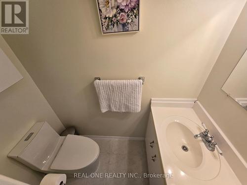 174 Rusty Crestway, Toronto, ON 