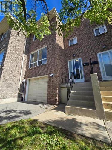 174 Rusty Crestway, Toronto, ON 