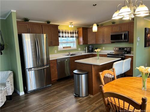 8 Spring Dr, Saint John, NB 