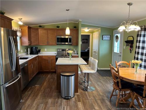 8 Spring Dr, Saint John, NB 