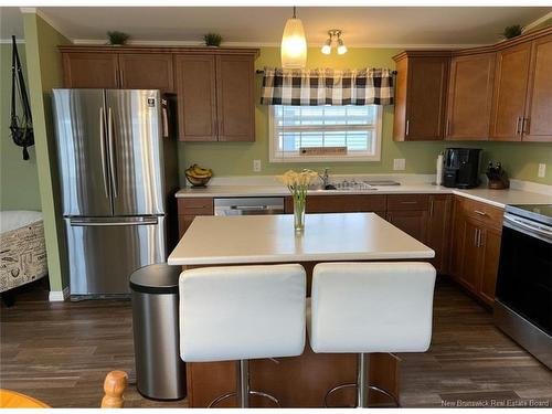 8 Spring Dr, Saint John, NB 