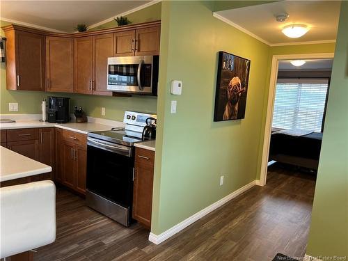 8 Spring Dr, Saint John, NB 