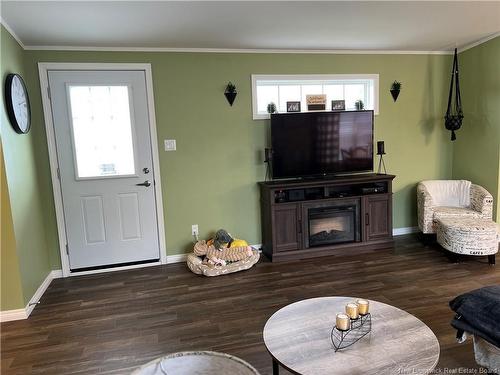 8 Spring Dr, Saint John, NB 