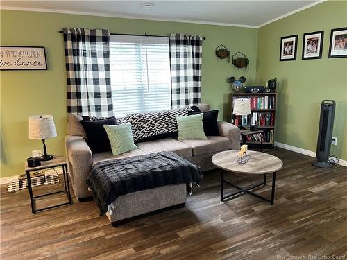 8 Spring Dr, Saint John, NB 