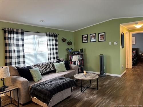 8 Spring Dr, Saint John, NB 