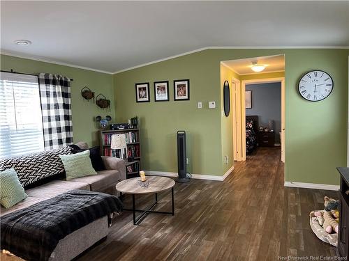 8 Spring Dr, Saint John, NB 