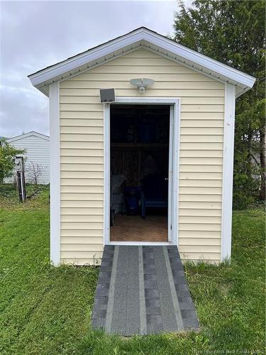 8 Spring Dr, Saint John, NB 