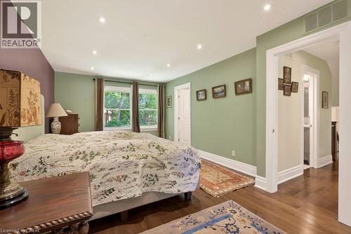 589 Sharalin Court, Burlington, ON 