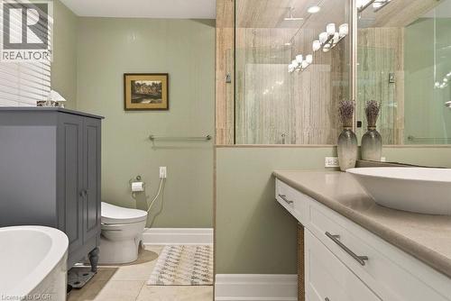 589 Sharalin Court, Burlington, ON 
