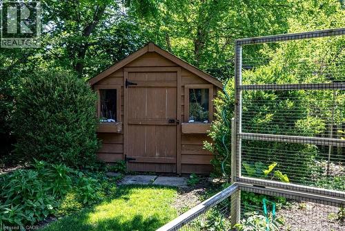 589 Sharalin Court, Burlington, ON 