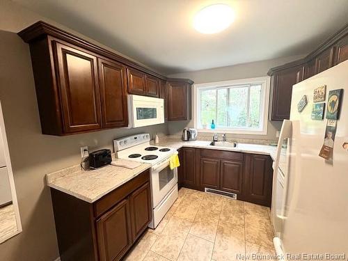 104 Katherine Ave, Moncton, NB 