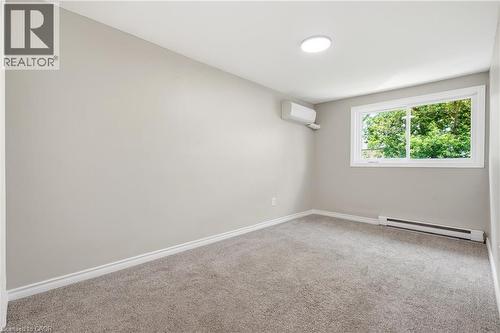 48 Windom Road Unit# I, Kitchener, ON - Indoor Photo Showing Other Room