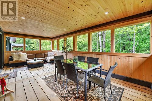 large outdoor livng space - 1093 Highway 141 Drive, Seguin, ON 