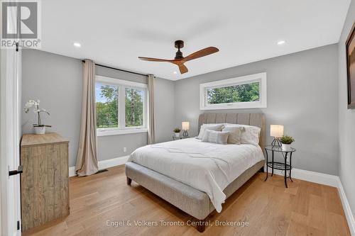 Large, Bright Guest Room - 1093 Highway 141 Drive, Seguin, ON 