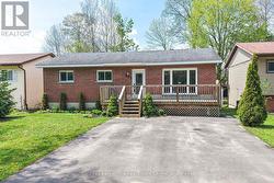355 LOUISE STREET Gravenhurst (Muskoka (S)), ON P1P 1E1