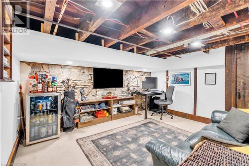 76 Pearl Street N, Hamilton, ON 
