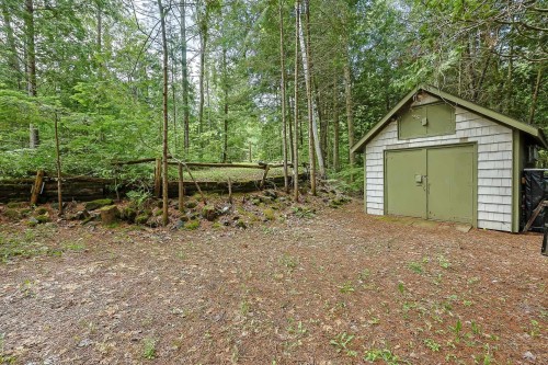 Garage - 28 Ch. Des Écureuils, Ripon, QC 