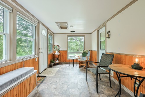 Véranda - 28 Ch. Des Écureuils, Ripon, QC 