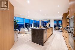 3202 1111 ALBERNI STREET  Vancouver, BC V6E 4V2