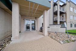 205 98 BRANDT Street Steinbach, MB R5G 0V6