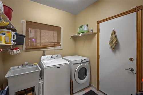 325 Headmaster Row, Winnipeg, MB 