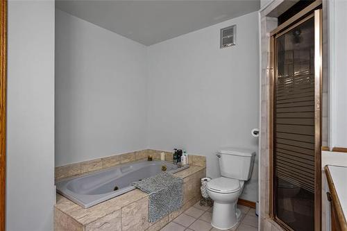325 Headmaster Row, Winnipeg, MB 