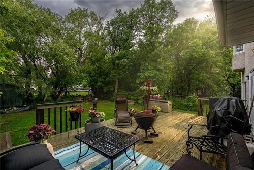 325 Headmaster Row, Winnipeg, MB 
