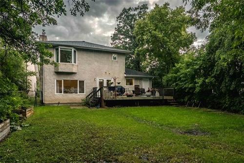 325 Headmaster Row, Winnipeg, MB 