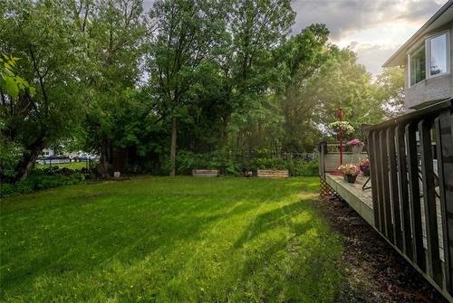 325 Headmaster Row, Winnipeg, MB 