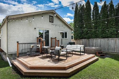 11 Hobart Pl, Winnipeg, MB 