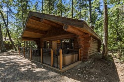 #432-1155 Resort Dr Parksville, BC V9P 2E3