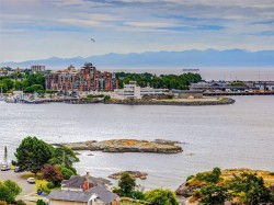#PH1-325 Maitland St Victoria, BC V9A 7E9