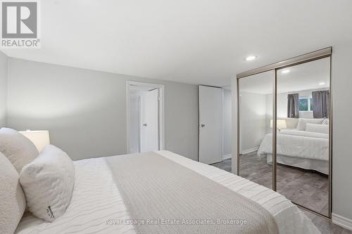 64 Eaglewood Boulevard, Mississauga, ON 